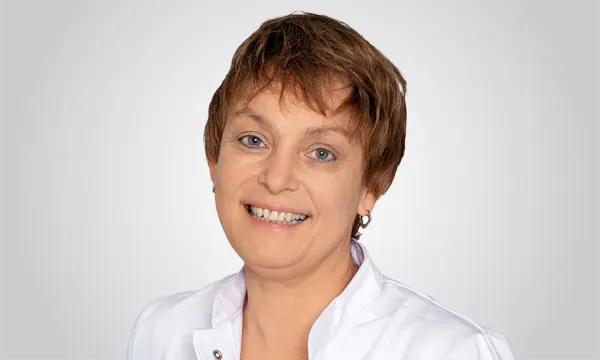 Dr. med. Regina Max