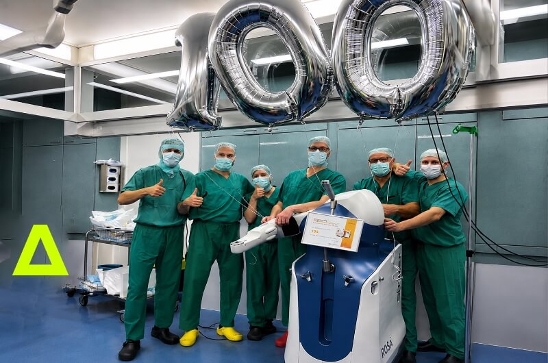 Mako-Roboter im Einsatz: 100 erfolgreich absolvierte Operationen